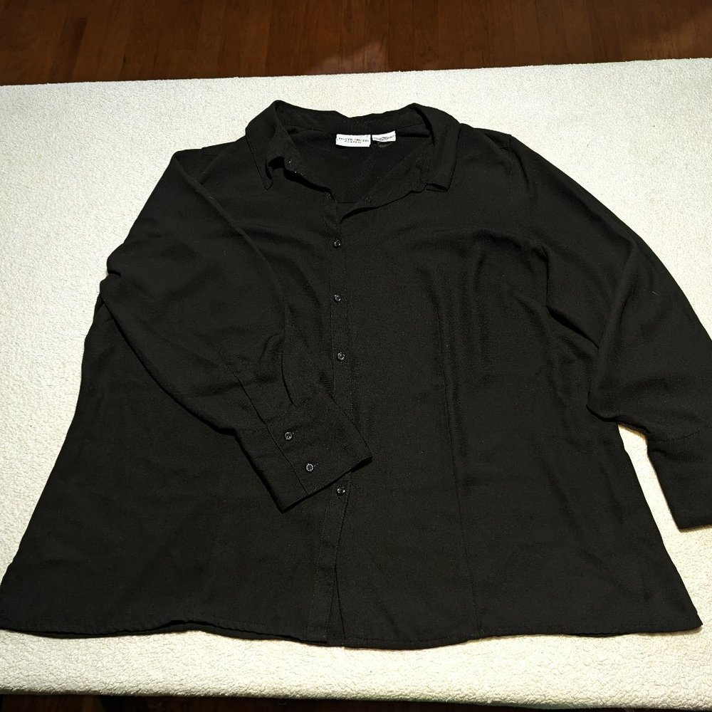 Blouse - Jaclyn Smith Solid Black